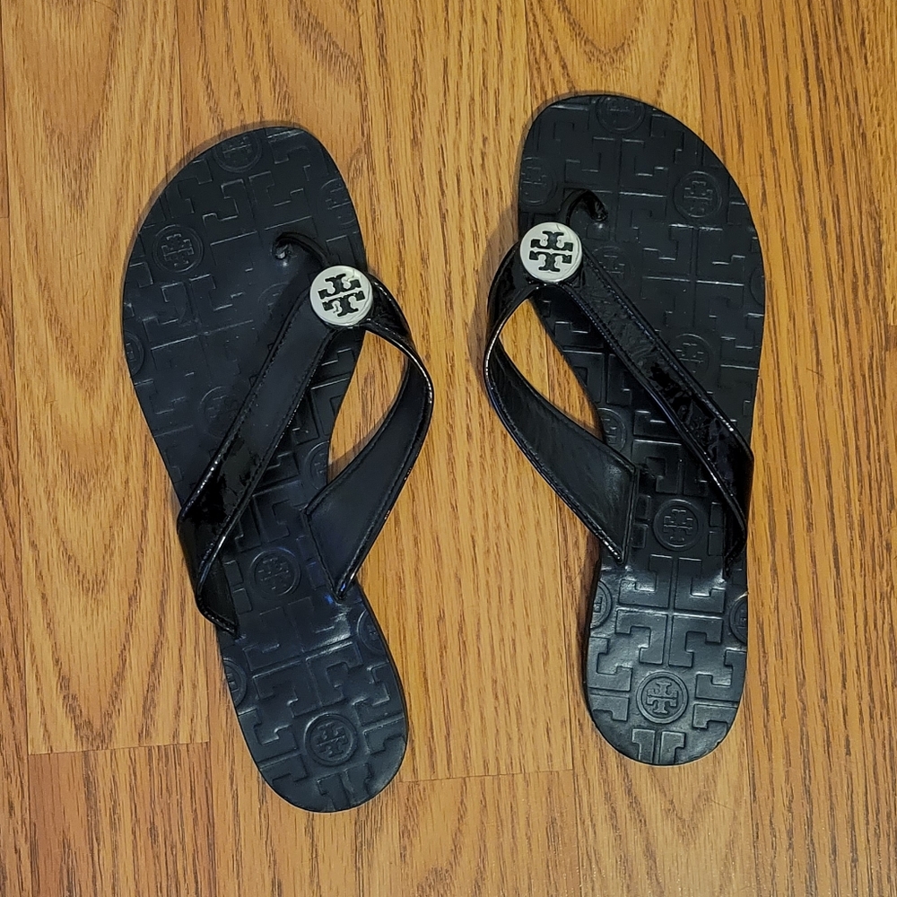 Tory Burch Black Patent Leather Flip Flop Thong Sandals Size 7